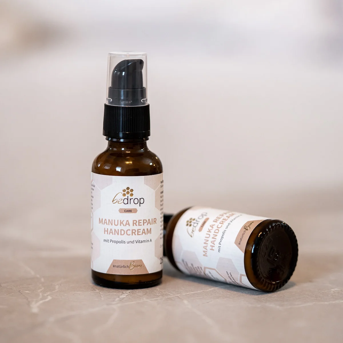 Manuka Repair Handcream / Handcreme mit Manuka Honig, Propolis und Vitamin A - 25ml - Image 3