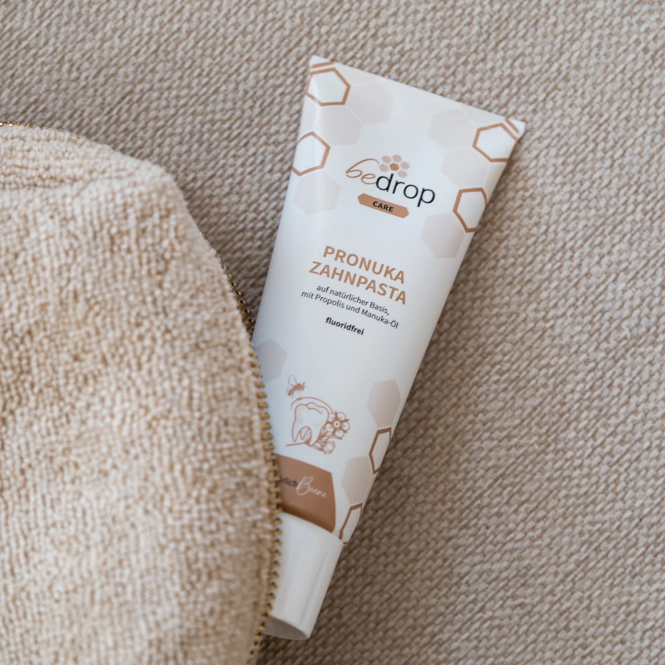 Pronuka Zahnpasta / Zahncreme mit Propolis & Manuka-Öl, fluoridfrei & natürlich - 75ml - Image 6