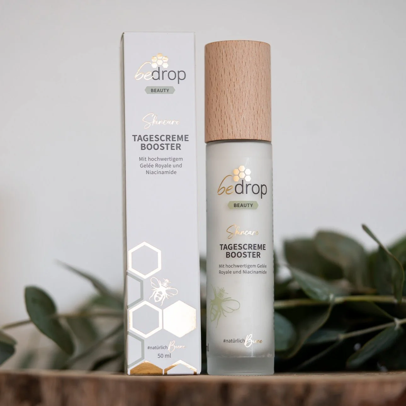 TAGESCREME BOOSTER / Gesichtscreme mit hochwertigem Gelée Royale und Niacinamide - 50ml - Image 3